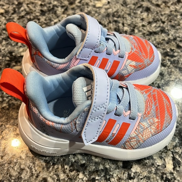 Baby Disney Moana Cloudfoam Adidas - Size 4 - Picture 3 of 5